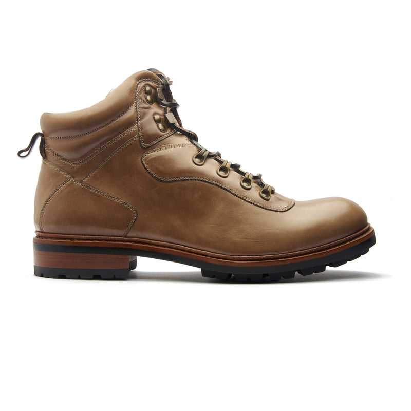 Bulwark, Trek Boot - Natural Chromexcel | Hand Welted Boots 2.0