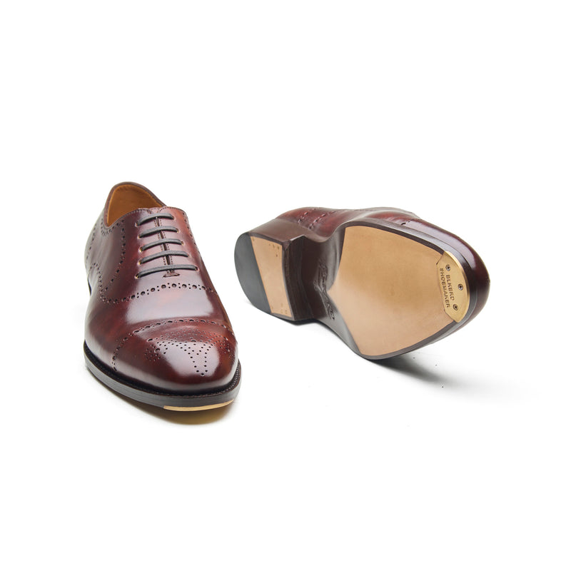Constello, True Seamless | Faux Cap-toe Semi Brogue, Hand Welted - Chestnut Musuem Calf
