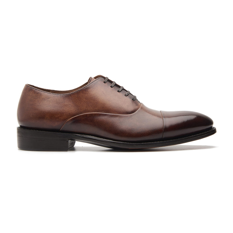 Romero, Cap-toe Oxford - Cocoa Beige | Hand Welted | Patina Collection