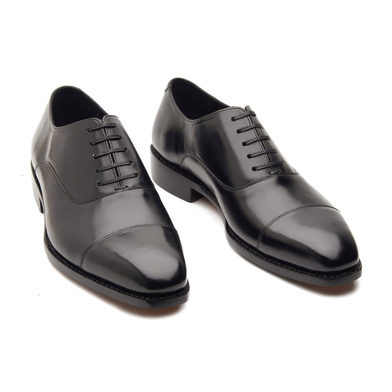 Oscar, Cap-toe Oxford - Black | Hand Welted | Classics Collection