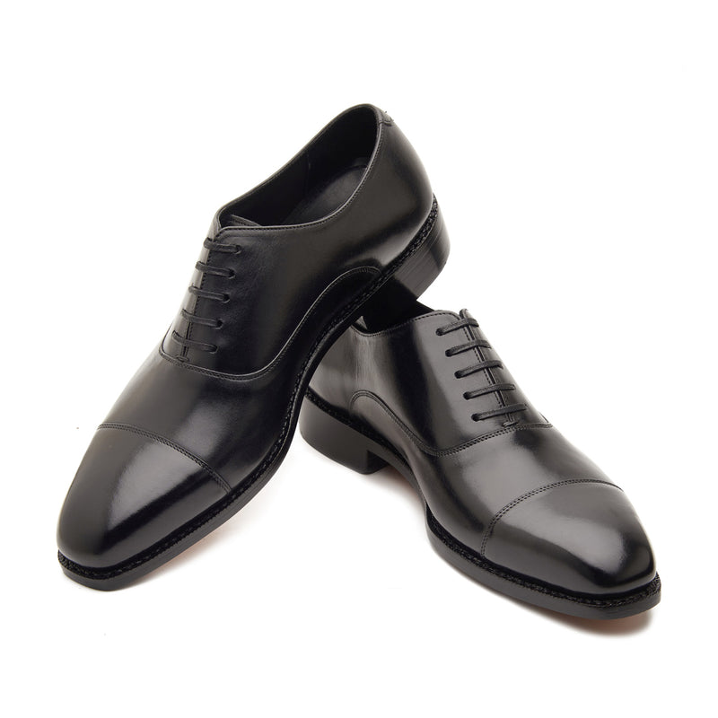 Oscar, Cap-toe Oxford - Black | Hand Welted | Classics Collection